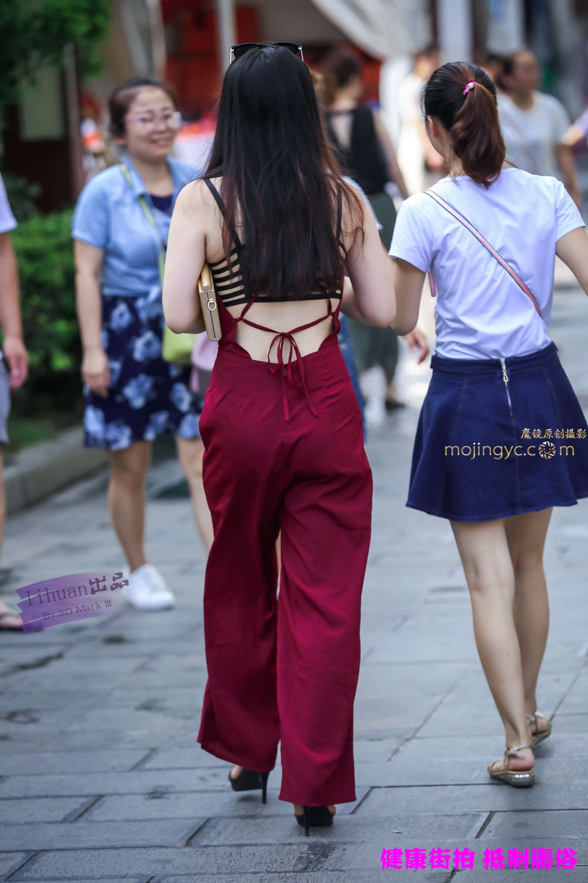 图片[2]-李欢原创-红裤，背后乾坤（15P）-日更街拍