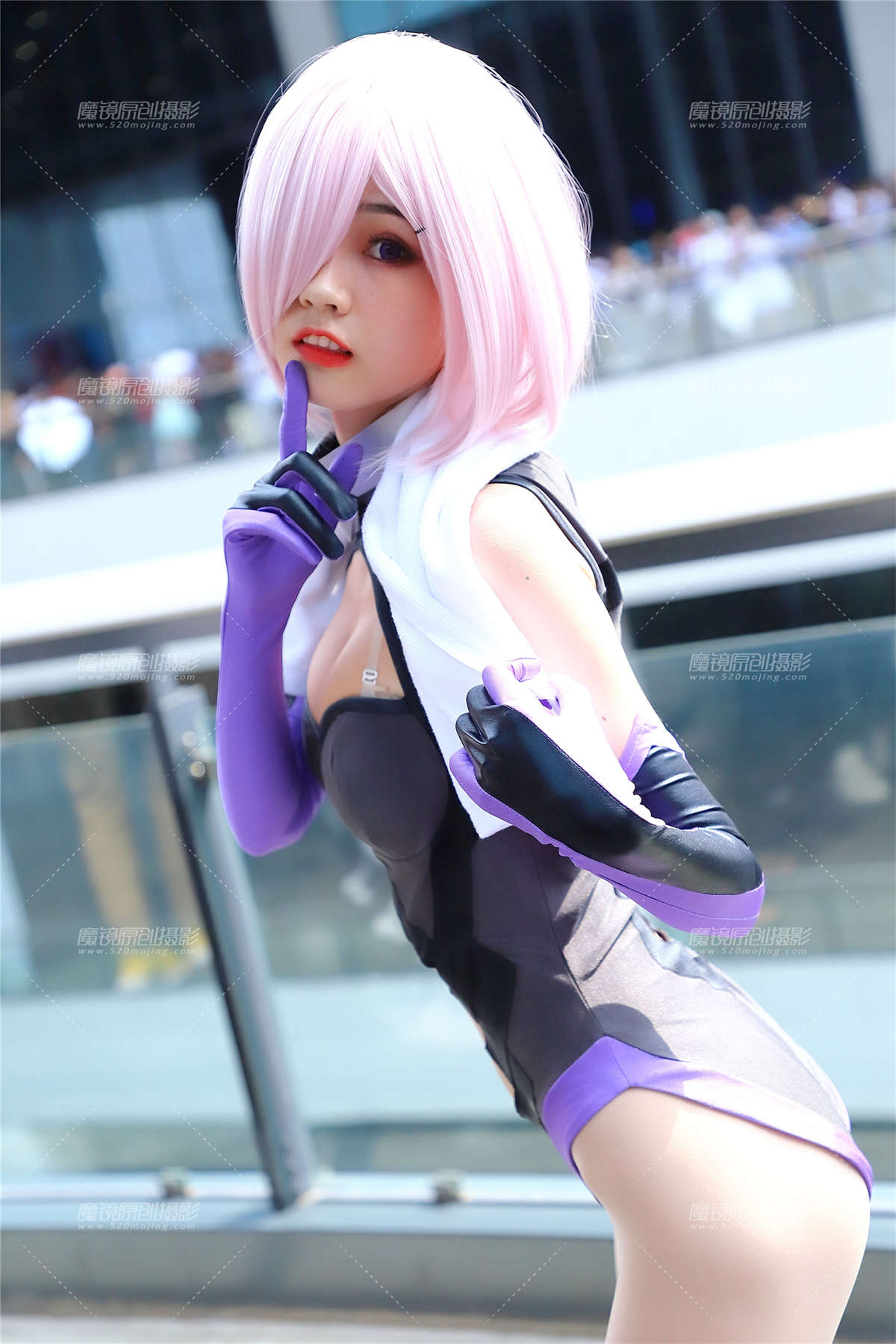 白毛巾coser-日更街拍