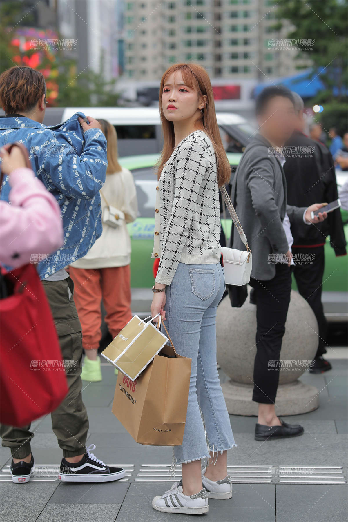 【凯恩赛贴】紧牛小妹-日更街拍