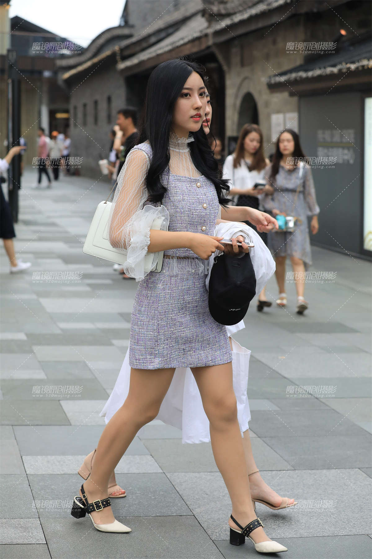 漂亮美眉-日更街拍