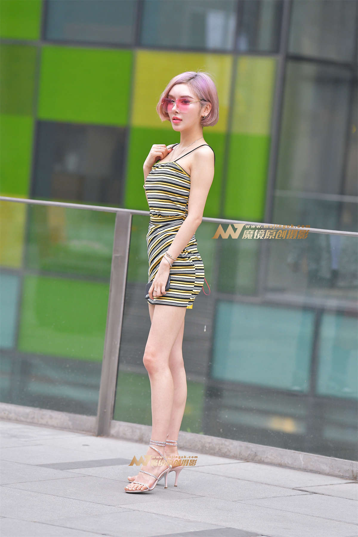 【红石赛帖】长腿高跟时尚美女-日更街拍