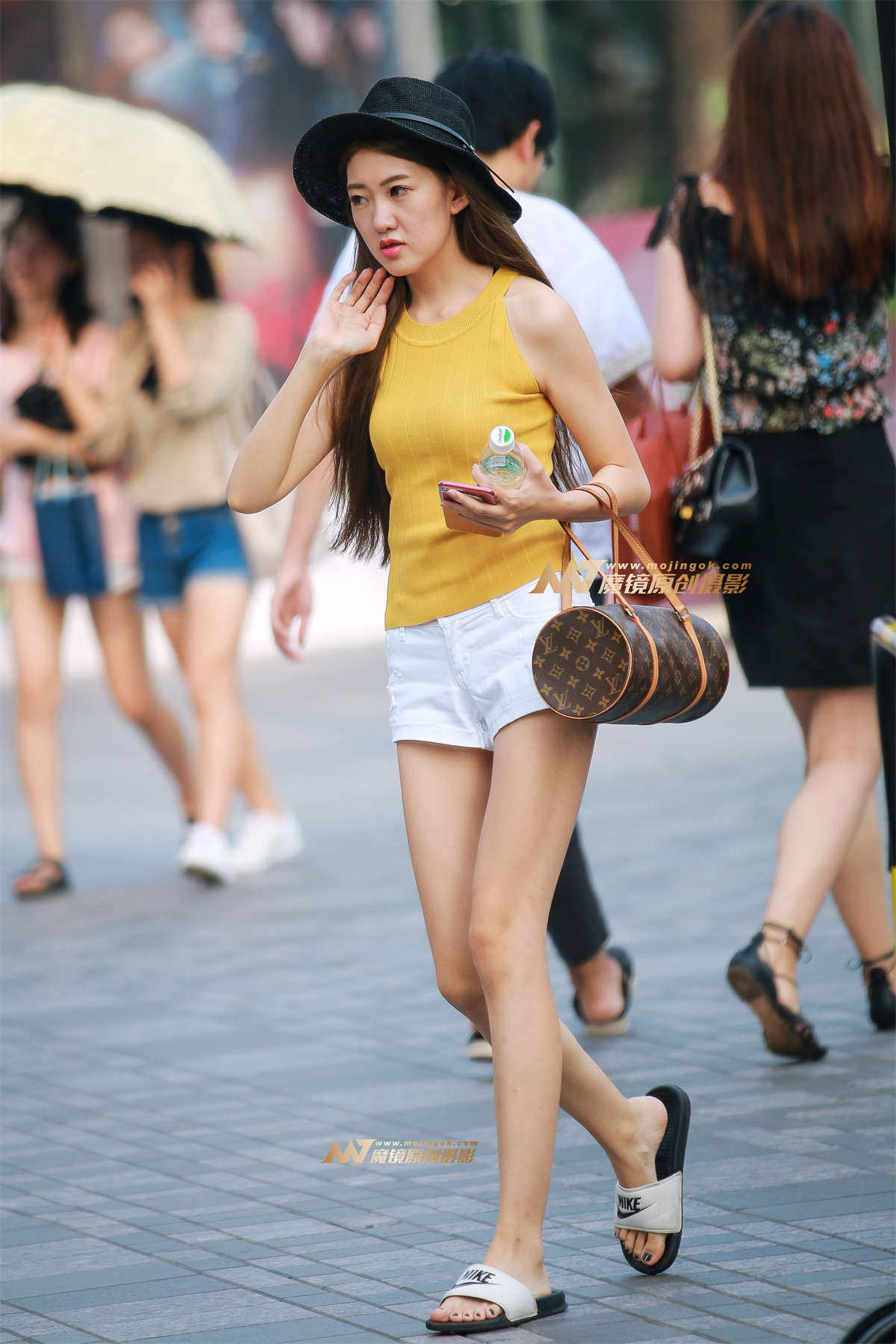纤细长腿-日更街拍