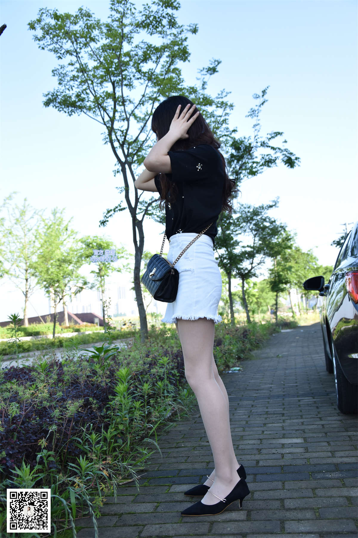 图片[2]-大生模拍 NO.017 琦琦 香车遇上迷情咖啡丝-日更街拍