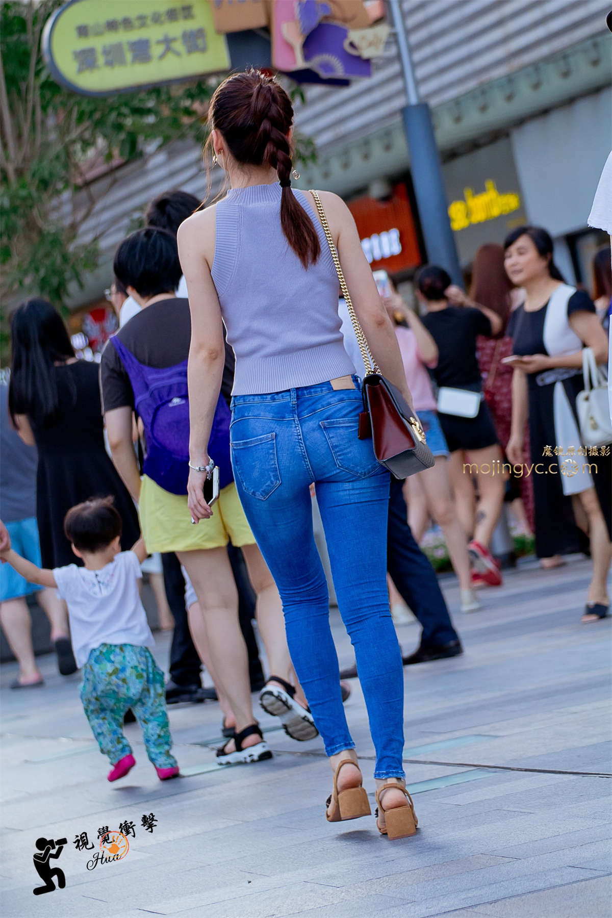 图片[2]-S身形 紧牛 美眉-日更街拍