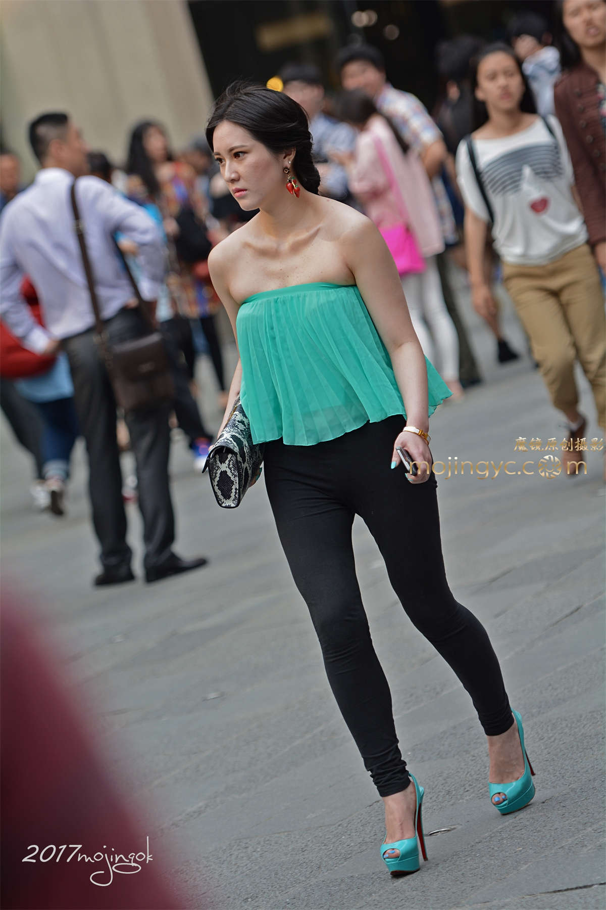 咔喳2017.01.19 街拍141（11p)-日更街拍