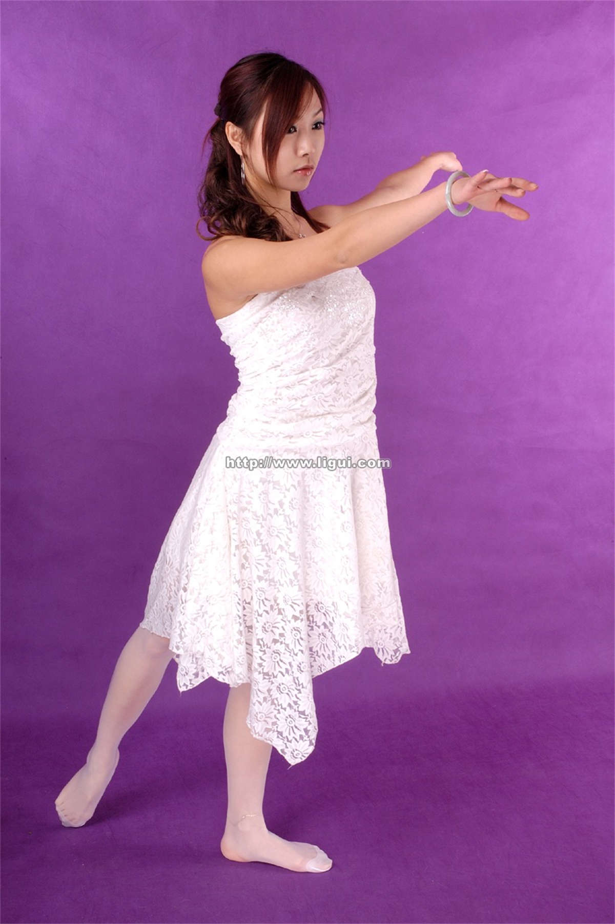 图片[2]-Ligui丽柜 2004-5-27-日更街拍