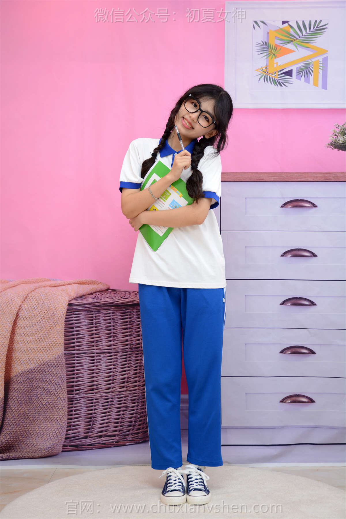 图片[2]-初夏女神 NO.263 希希 告别校服-日更街拍