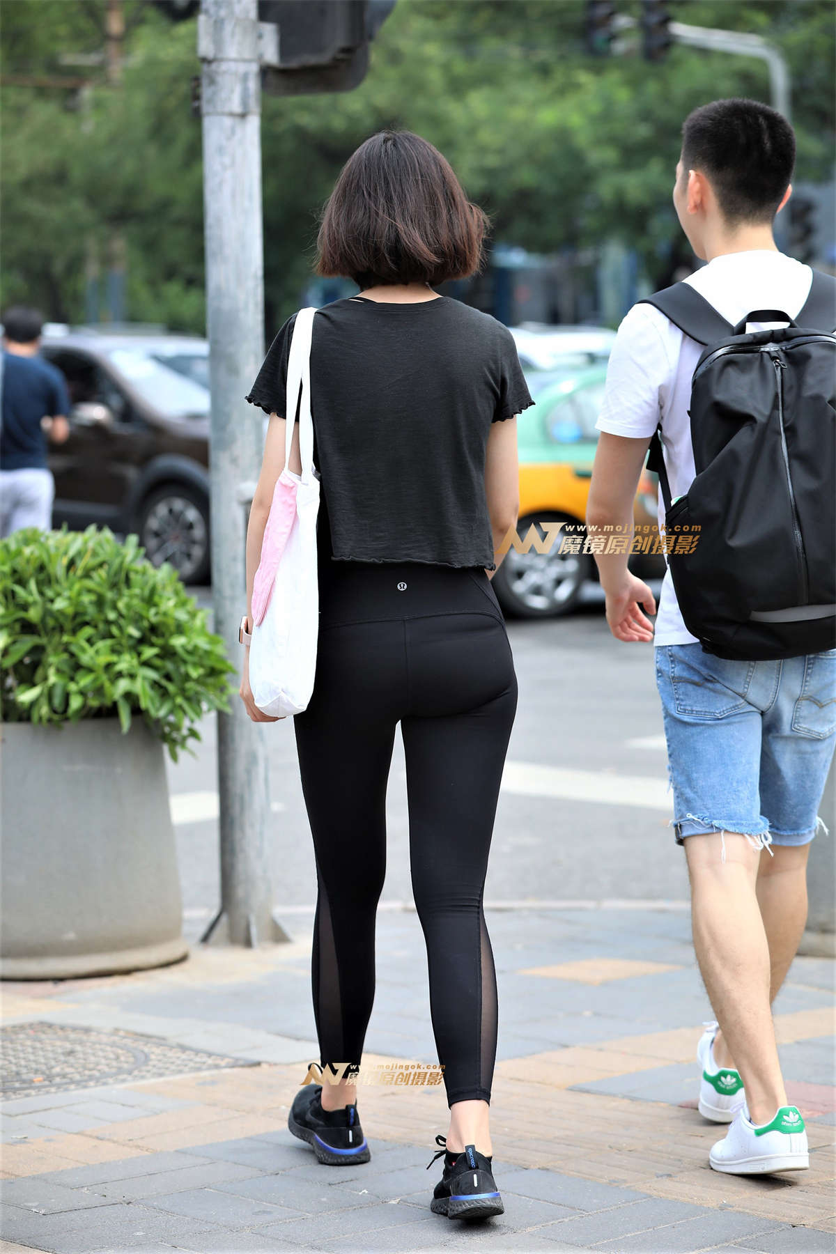 图片[2]-【视觉冲击赛帖】黑色的迷你倩影-日更街拍