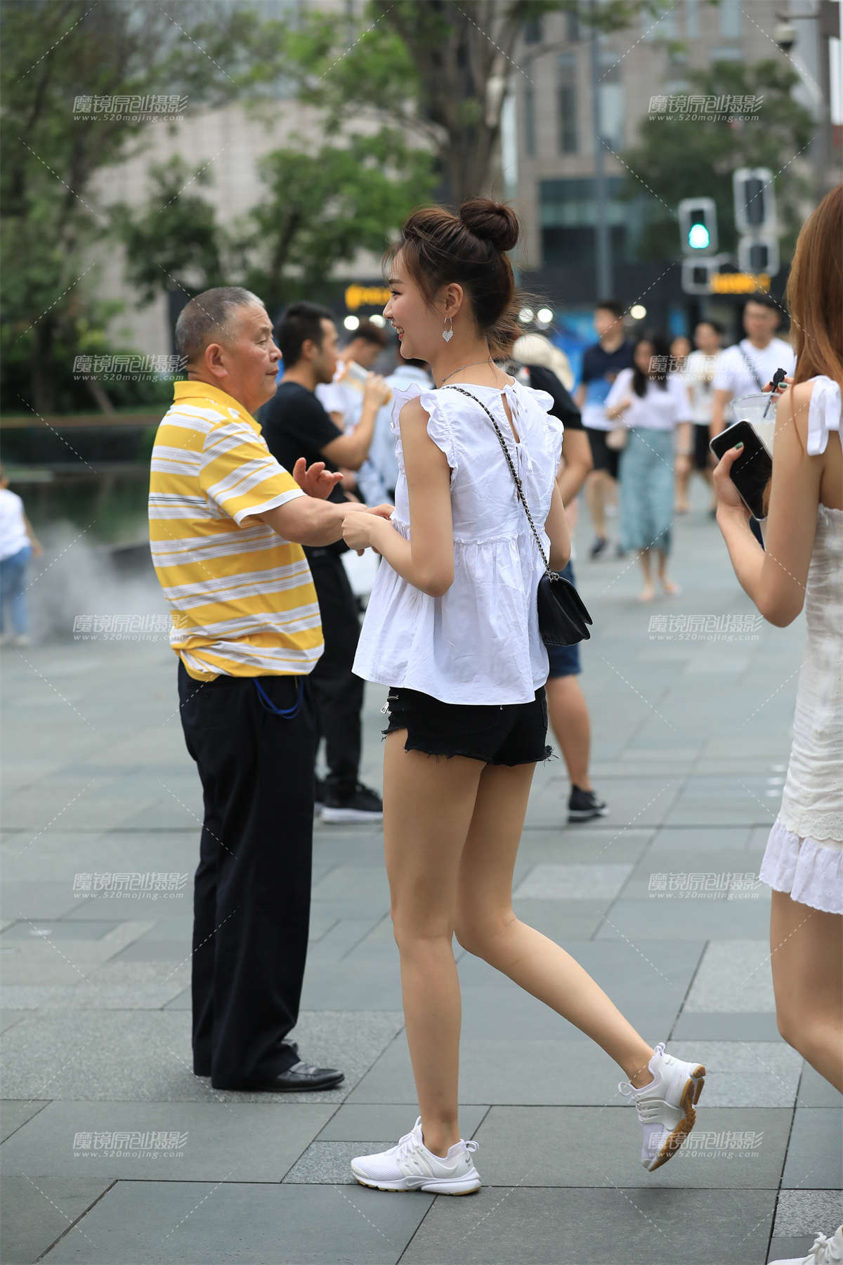 图片[2]-青春小妹-日更街拍