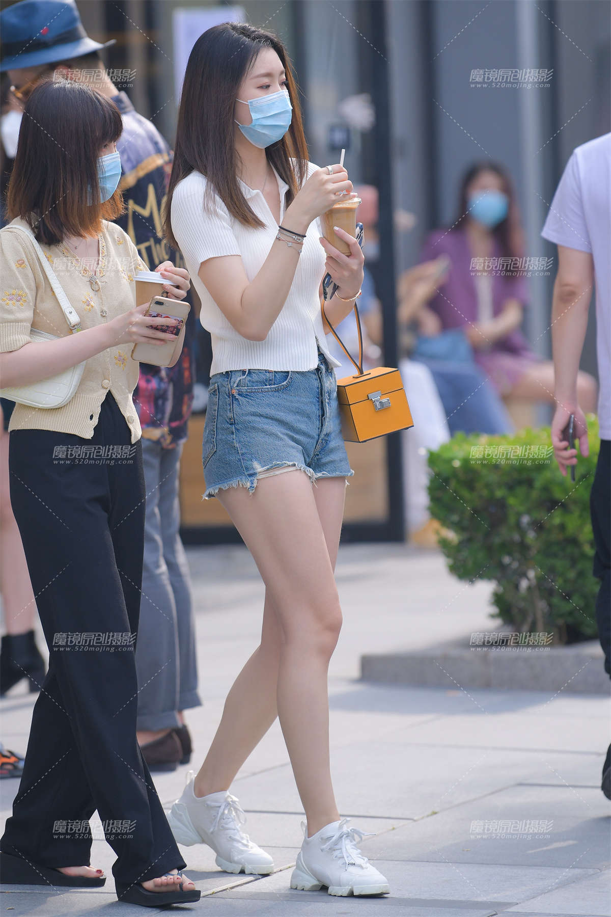 【红石赛贴】青春热裤美女-日更街拍