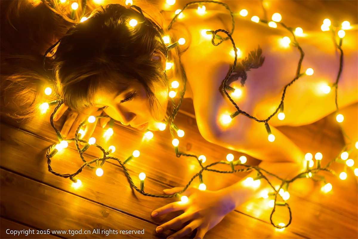 图片[2]-TGOD推女神 2016.03.01 喵喵哒第一刊-日更街拍