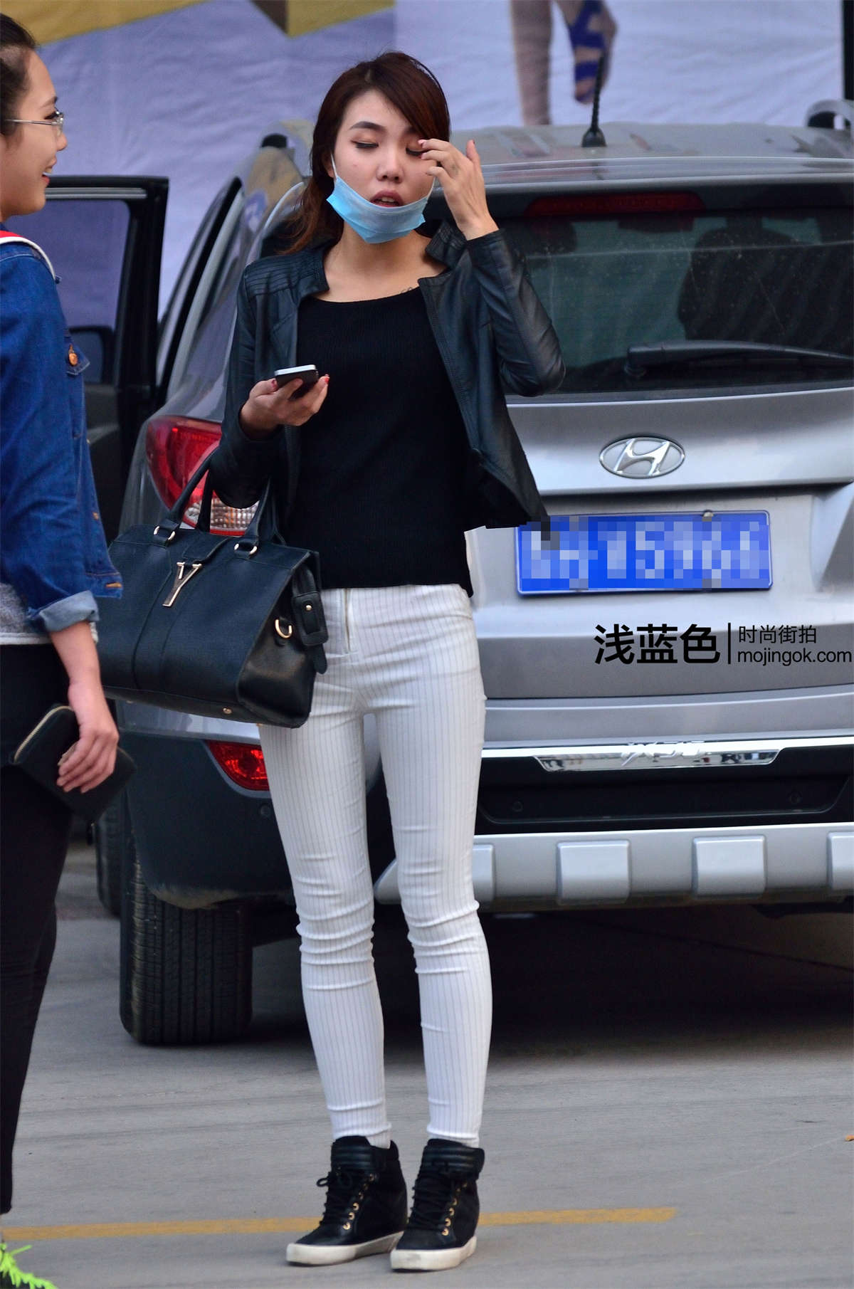 条纹白裤（20p）-日更街拍