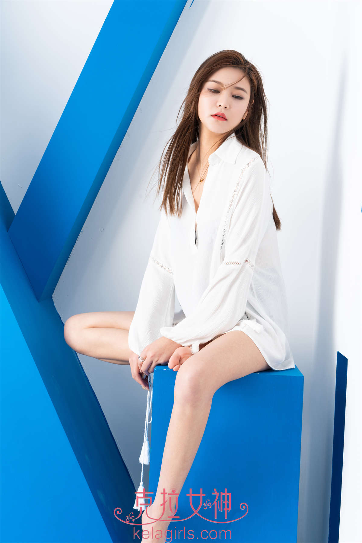 图片[2]-Kelagirls克拉女神 2020.04.24《素锦年华》容儿-日更街拍