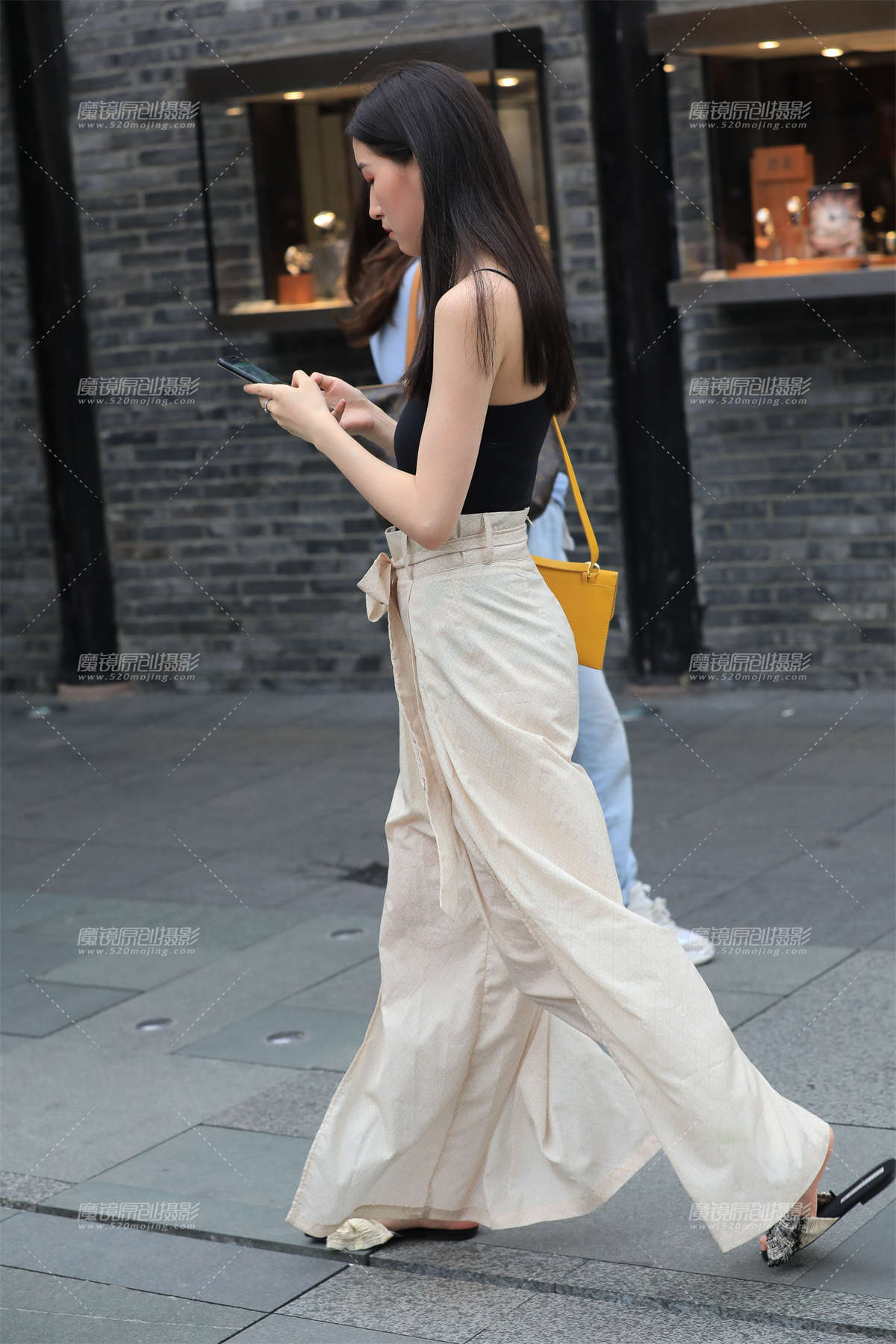 图片[2]-清秀小姐姐-日更街拍