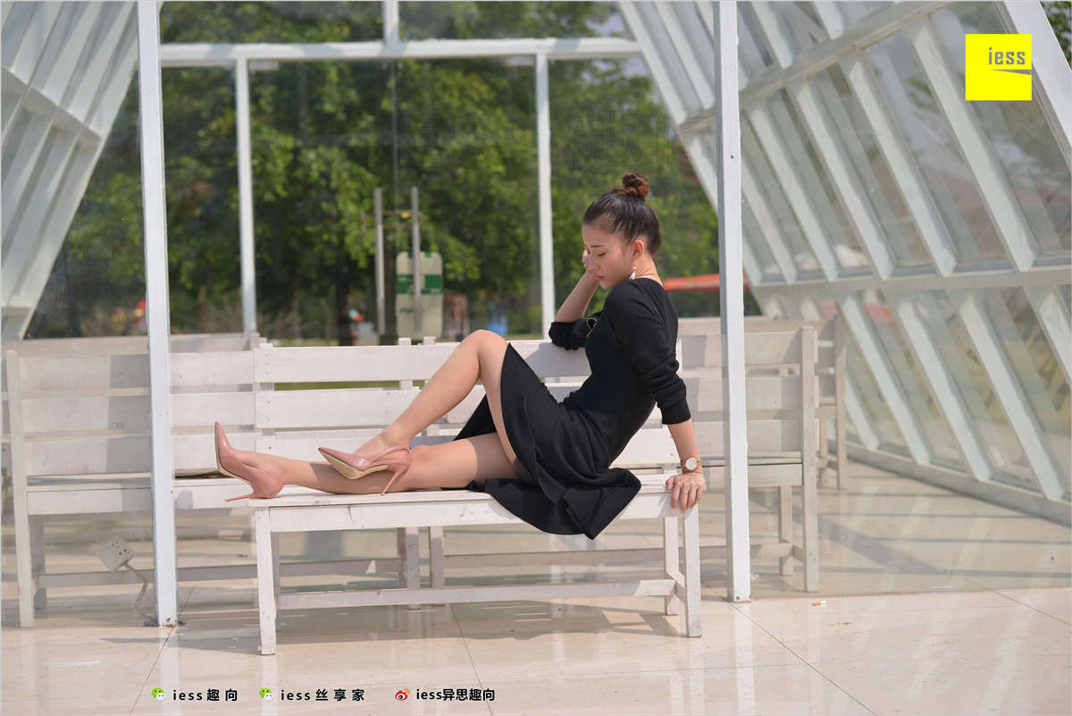 IESS异思趣向 丝足便当239期：肉丝圆舞曲 秋秋-日更街拍