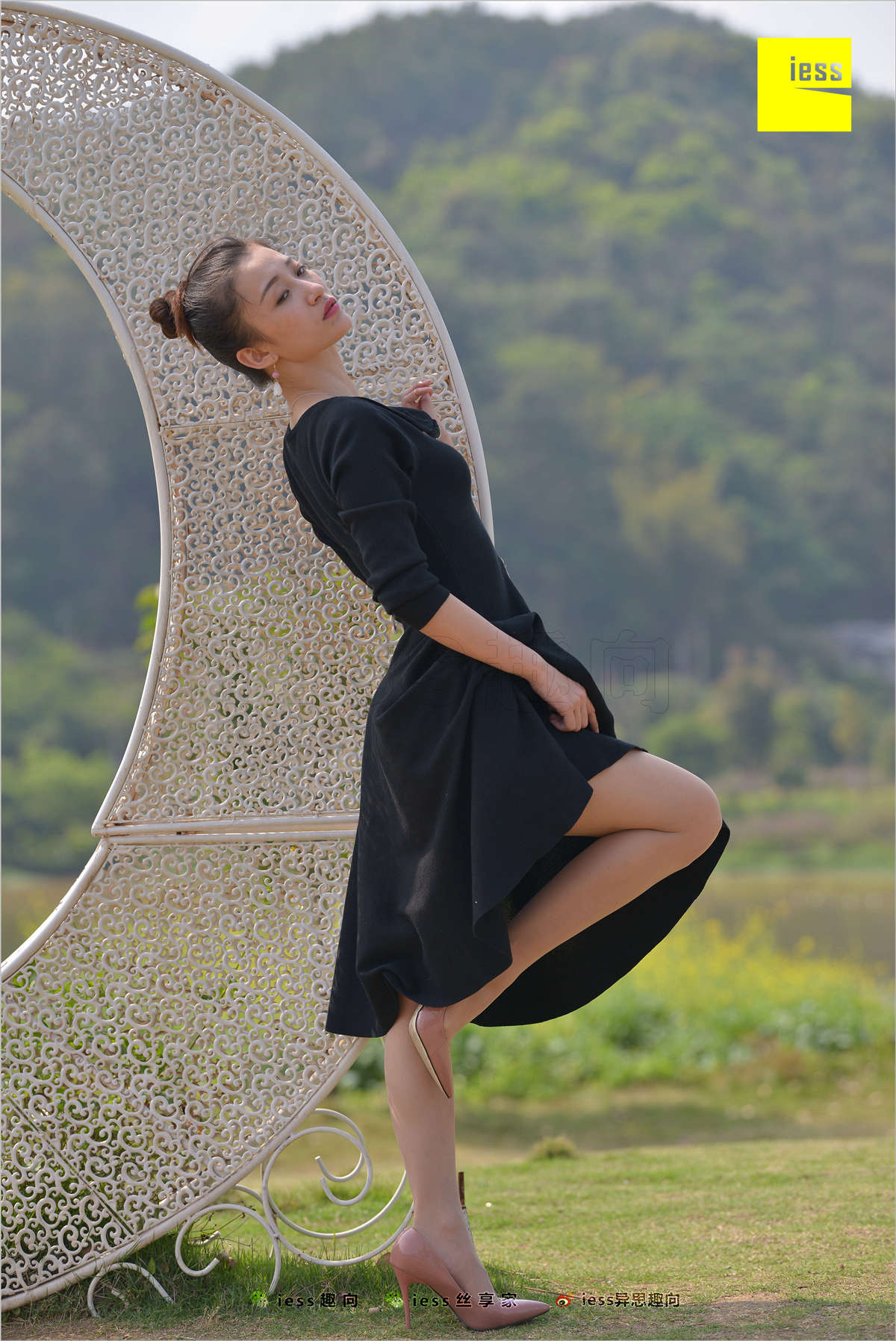 图片[2]-IESS异思趣向 丝足便当239期：肉丝圆舞曲 秋秋-日更街拍