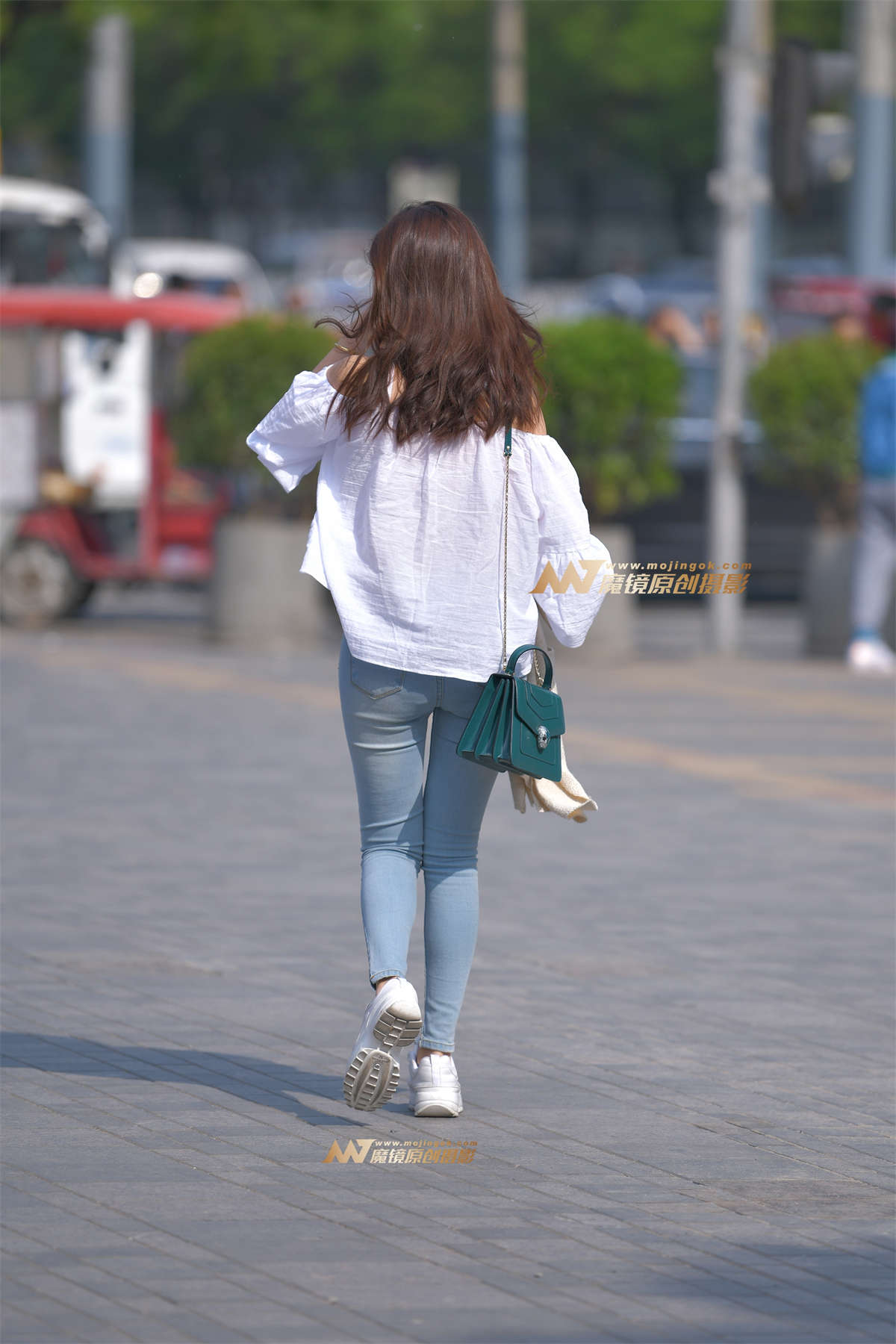 图片[2]-【红石赛贴】漂亮牛仔裤美女-日更街拍