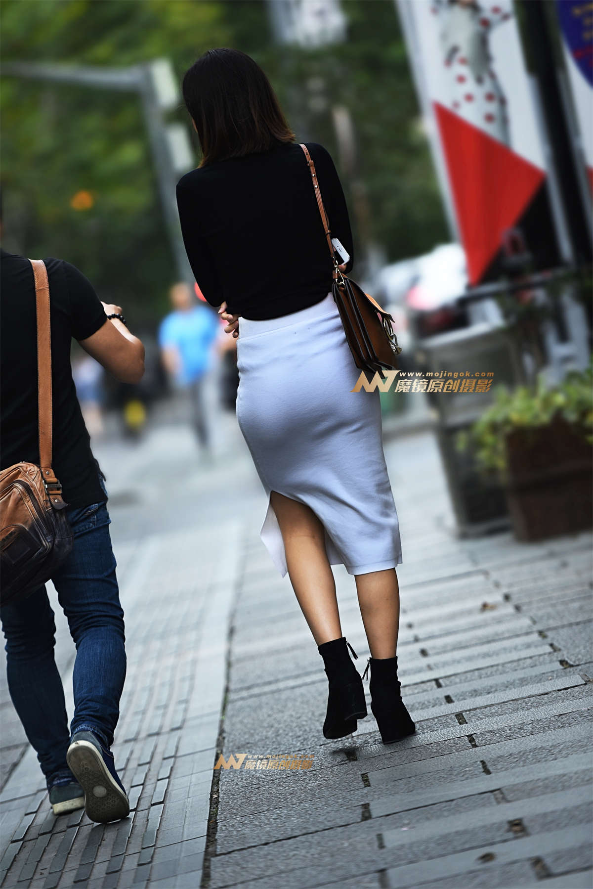 图片[2]-紧身白裙-日更街拍