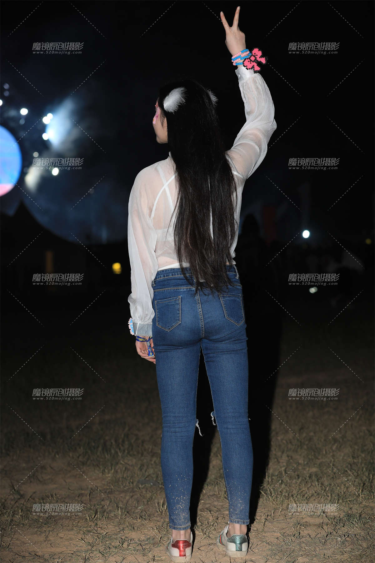 图片[2]-【凯恩赛贴】撩人夜色-日更街拍