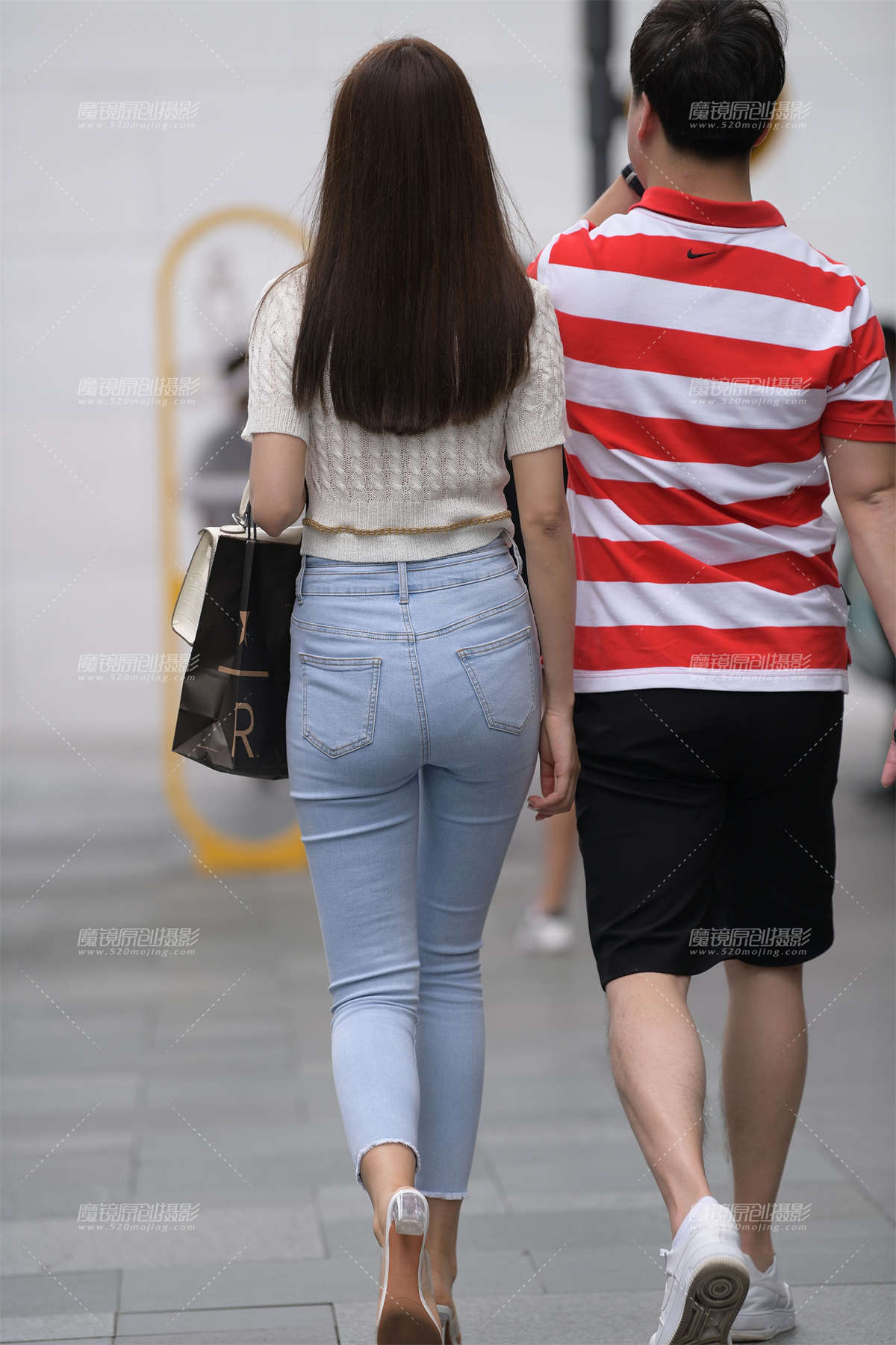 图片[2]-熟悉的高挑紧牛女友-日更街拍