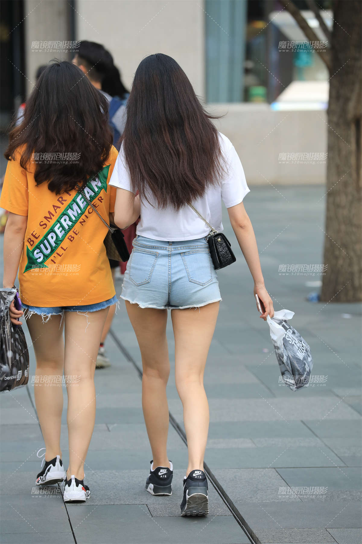 图片[2]-热裤-日更街拍