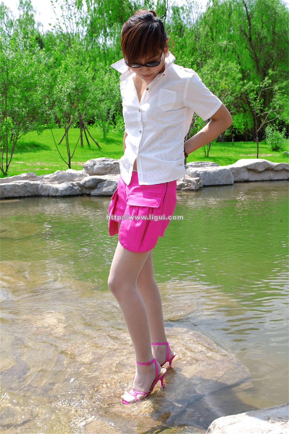 图片[2]-Ligui丽柜 2004-6-1-日更街拍