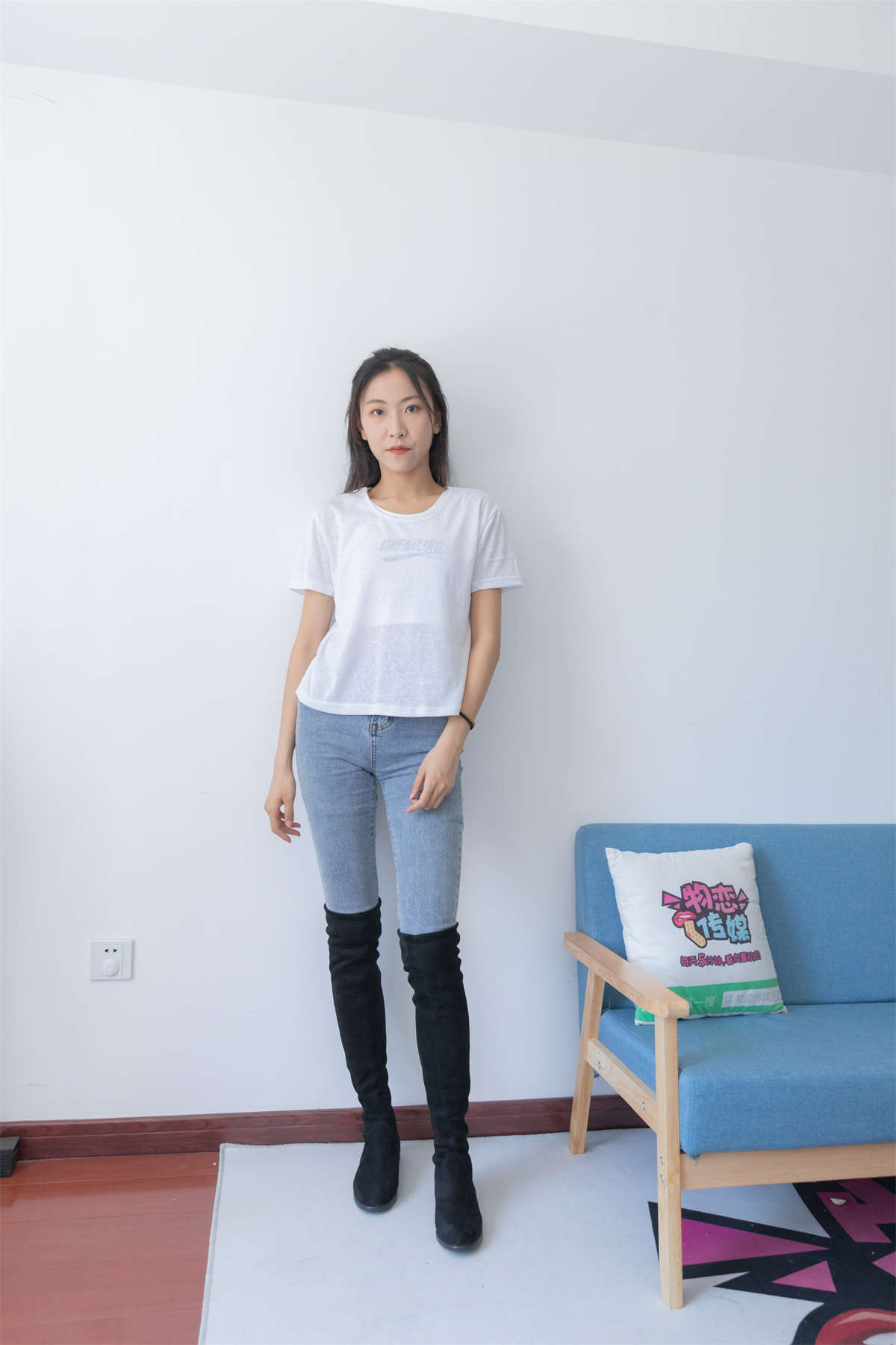 图片[2]-物恋传媒 NO.883 elise-心里的月光-日更街拍