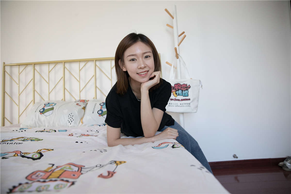 物恋传媒399期：婷婷-奇妙物语-日更街拍