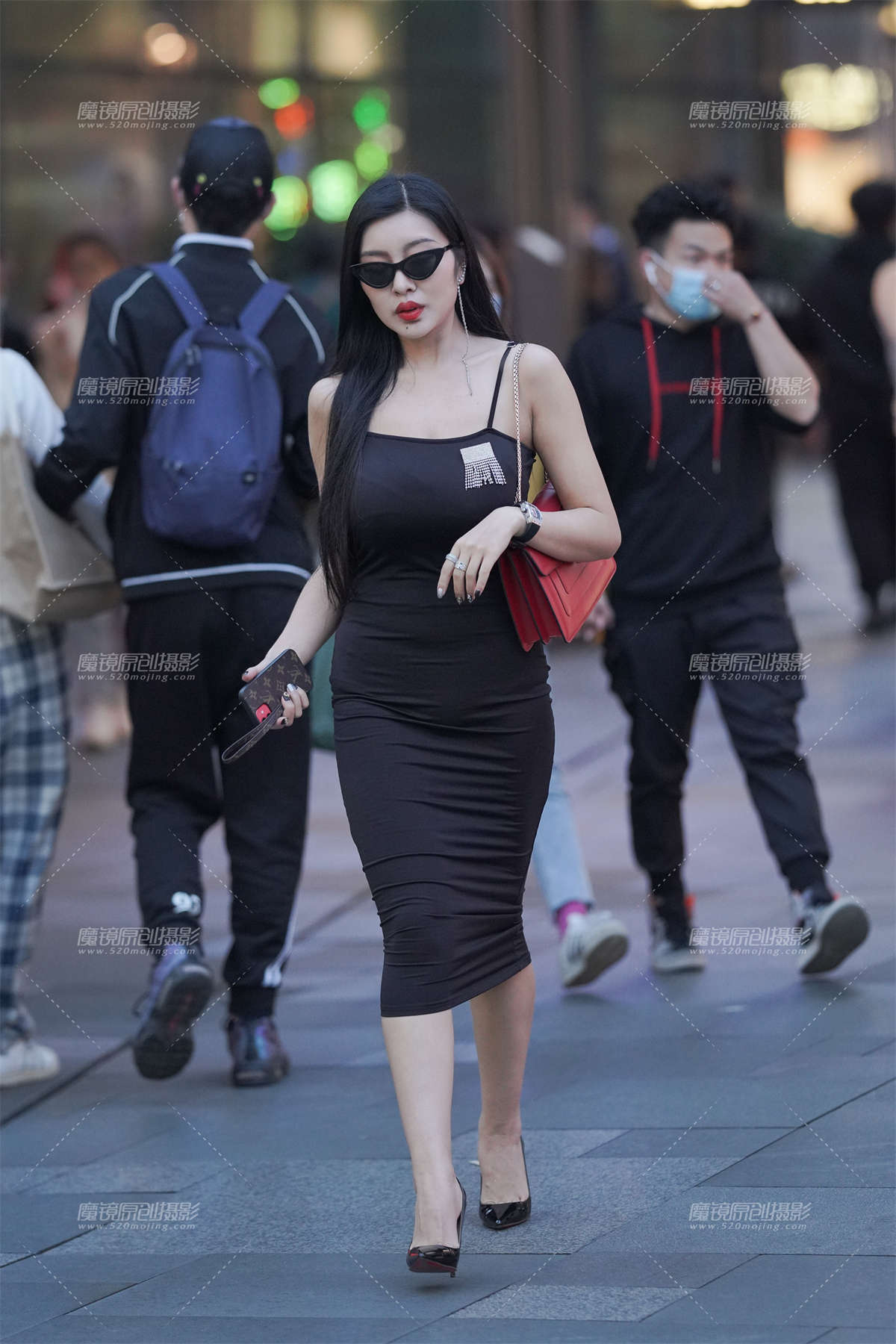 魅女人-日更街拍