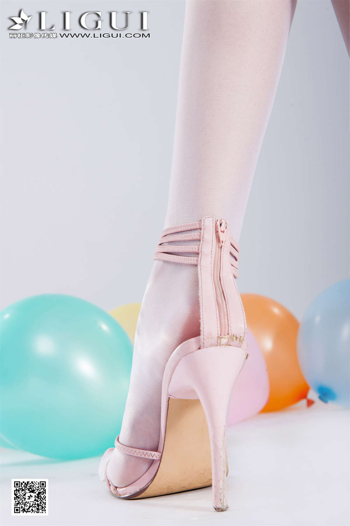 Ligui丽柜 2016.03.10 乐乐-日更街拍