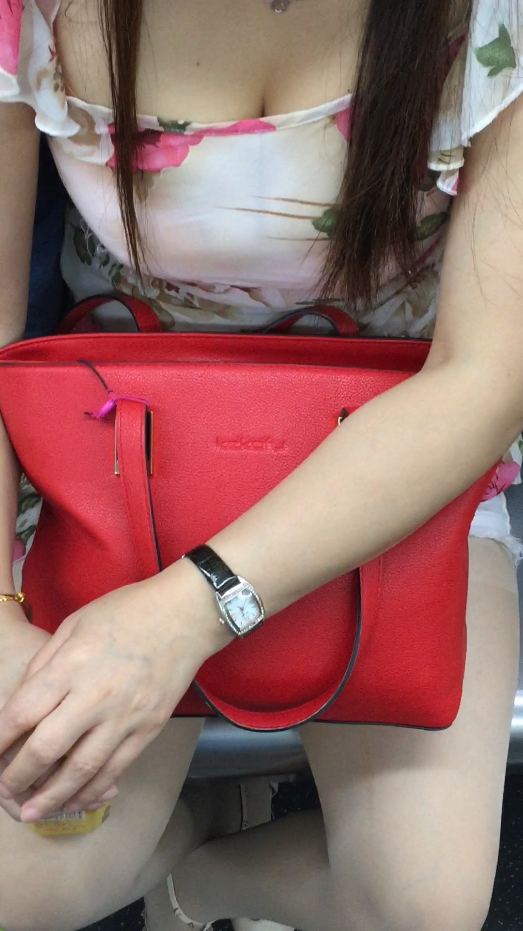 图片[2]-丰满肉丝街拍高跟MM-日更街拍