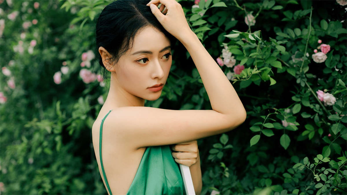 YITUYU艺图语 2024.06.22 静夜盛开的蔷薇 昂羊插图1