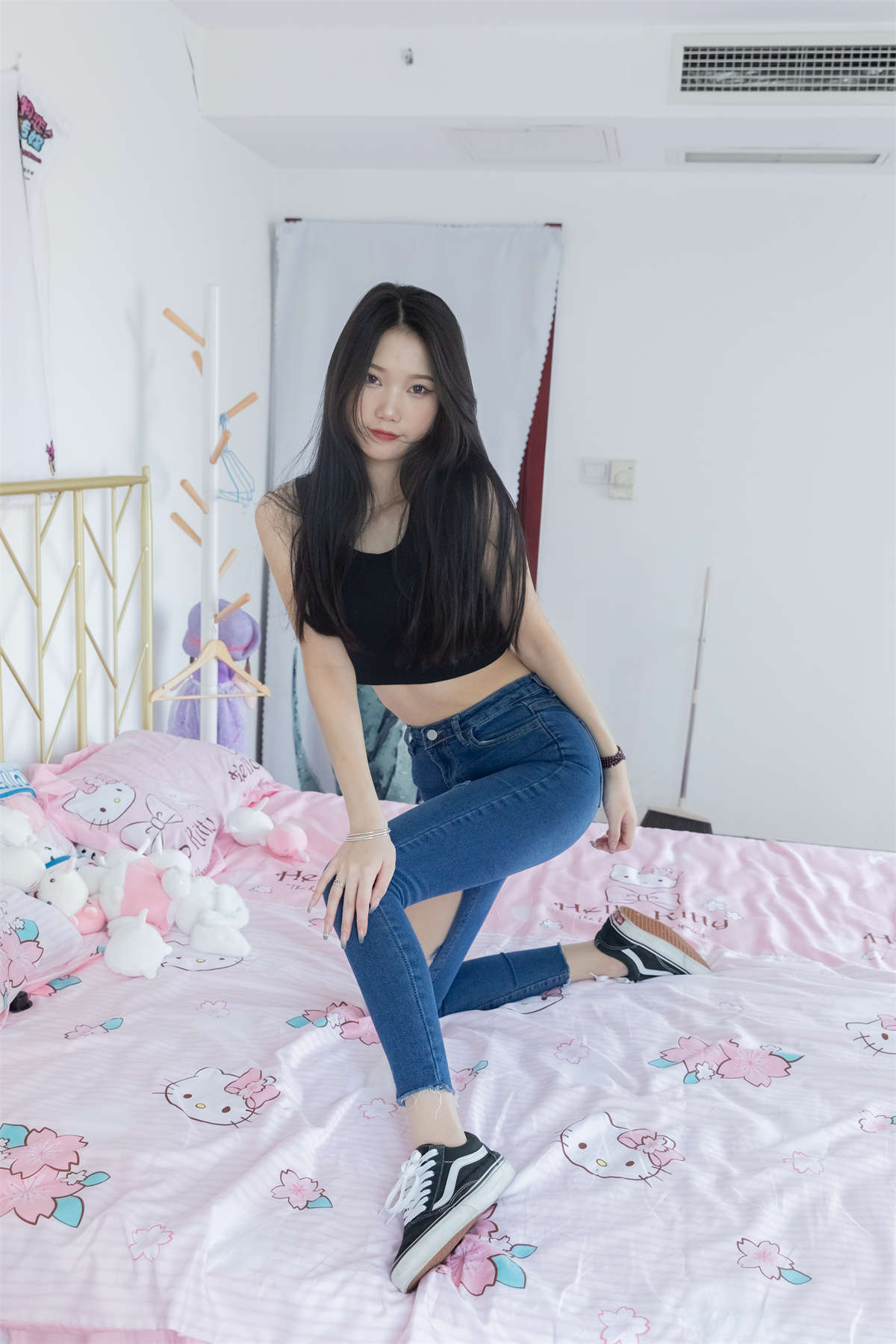 物恋传媒 NO.938期 小竹-春日期待-日更街拍