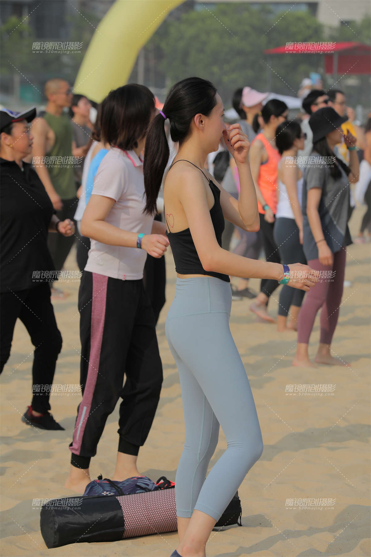 图片[2]-苗条身姿-日更街拍