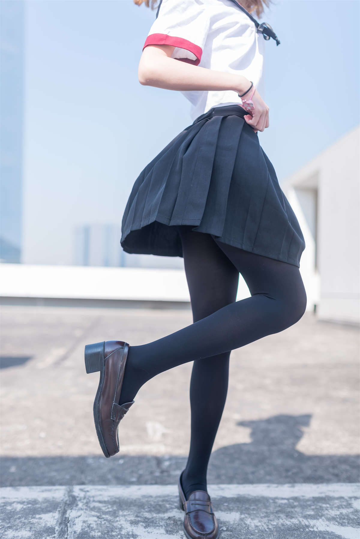 图片[2]-风之领域 NO.031 难以抵挡的黑丝诱惑-日更街拍