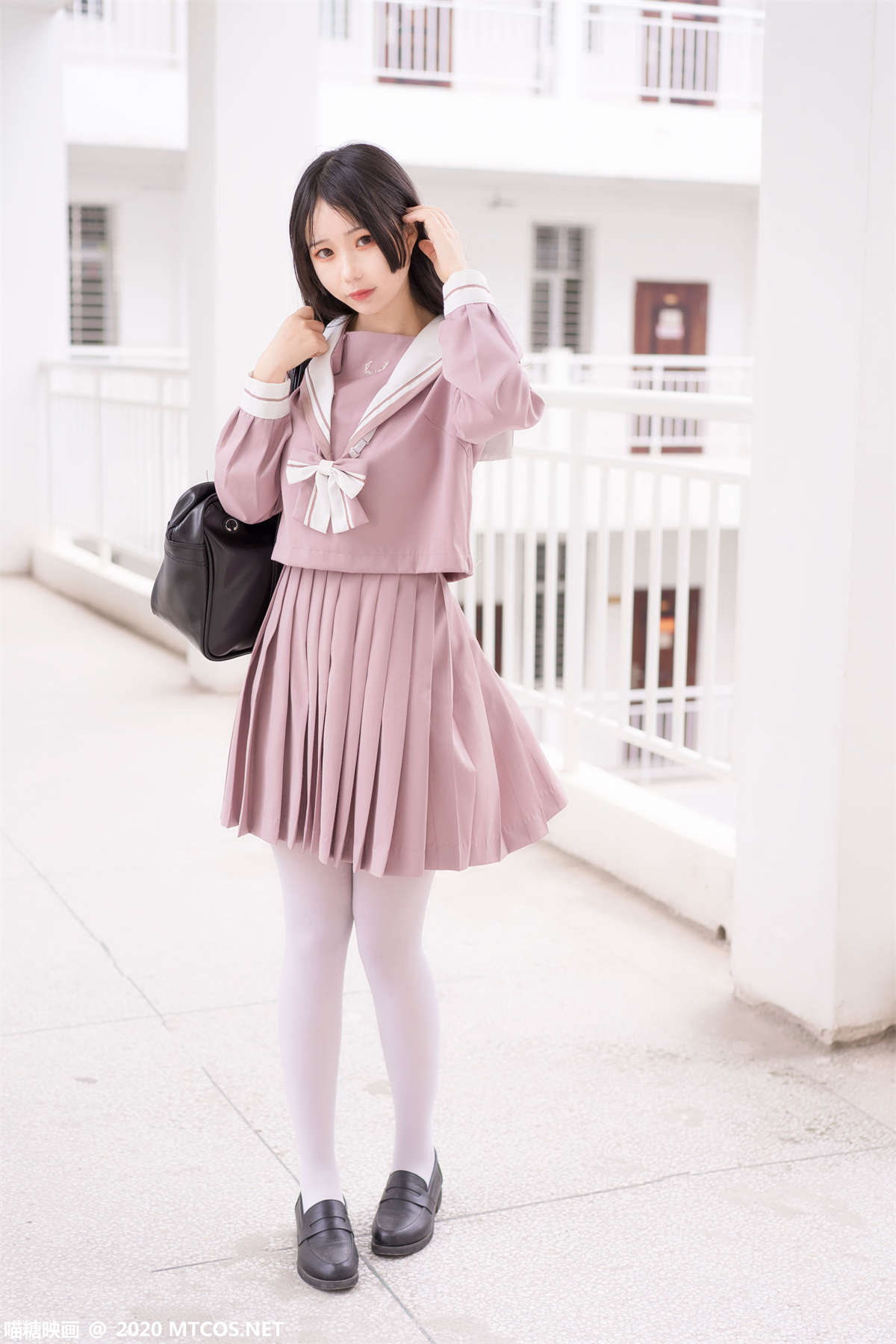 喵糖映画 VOL.074 半度度度喵 粉色JK小姐姐-日更街拍