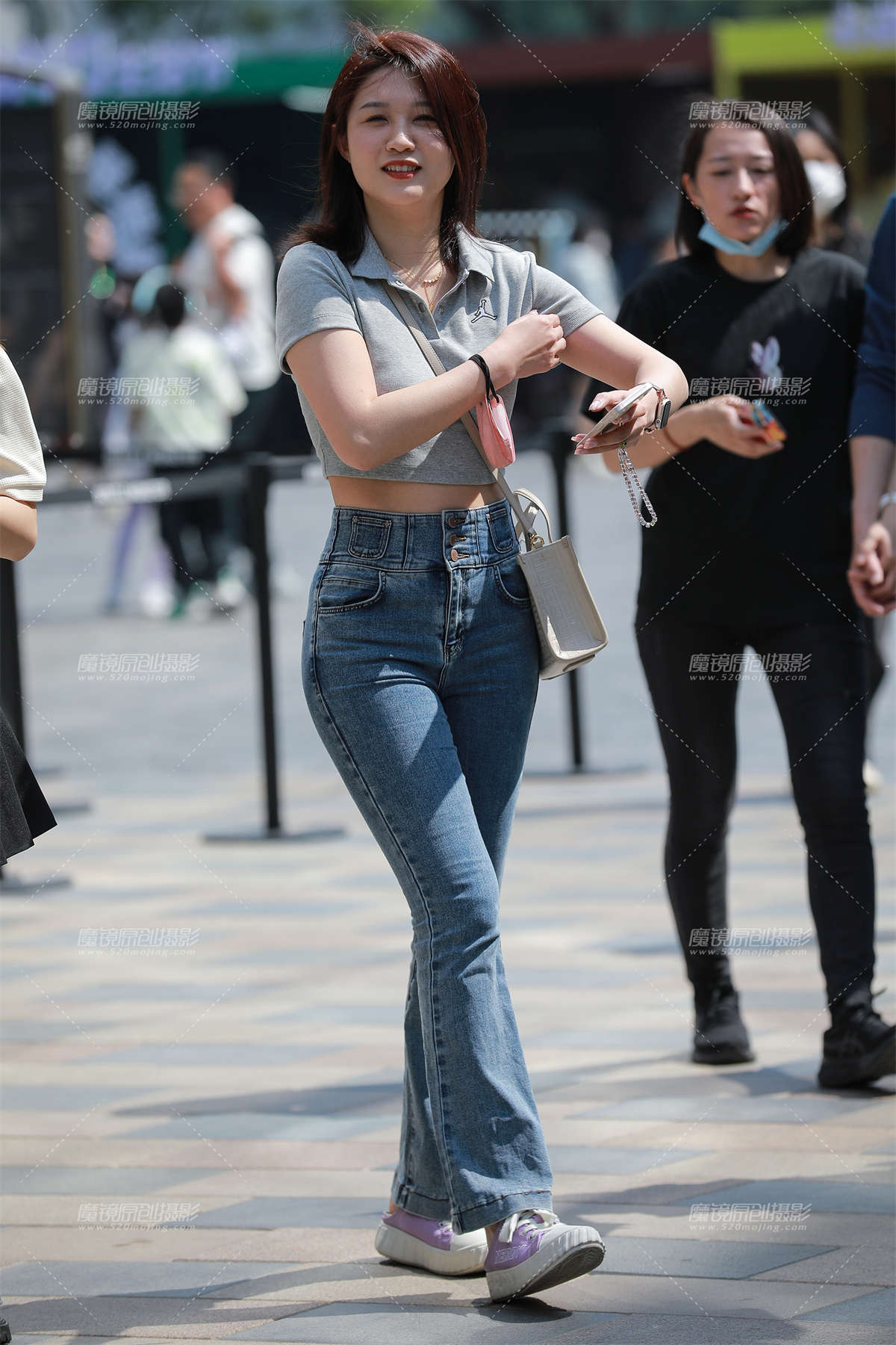 图片[2]-蓝牛美眉-日更街拍