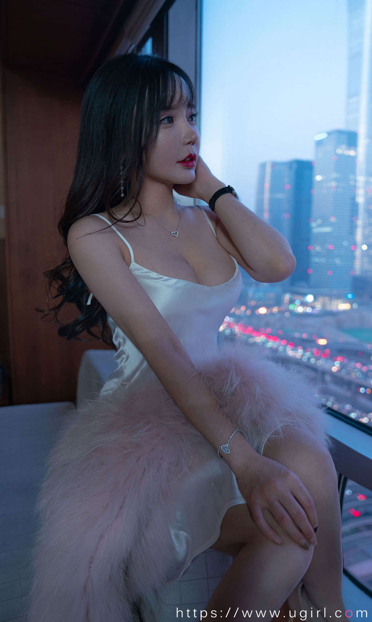 图片[2]-Ugirls爱尤物 NO.2291 艾小青 暮色将晚-日更街拍