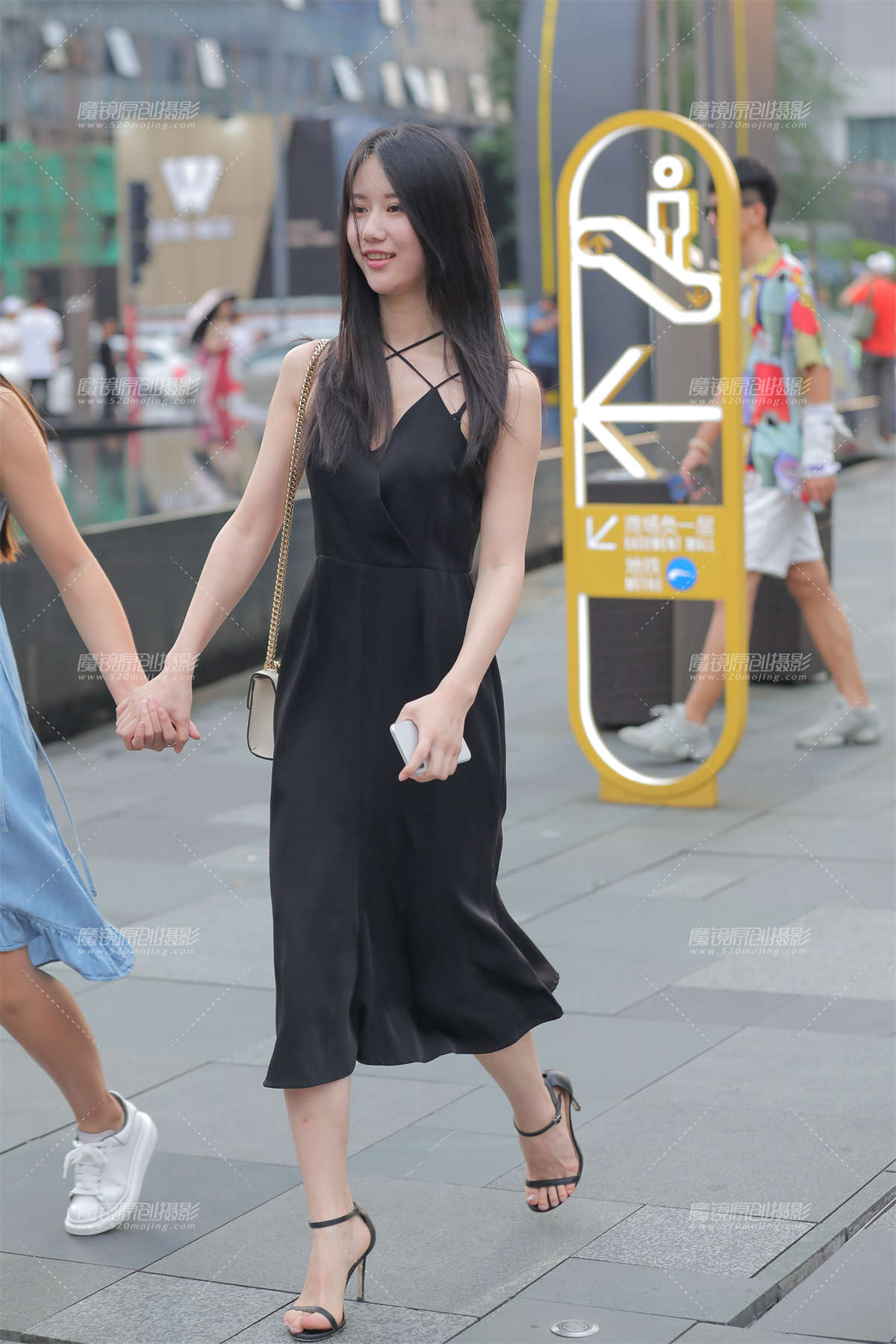 图片[2]-【凯恩赛贴】漂亮清新的美女-日更街拍