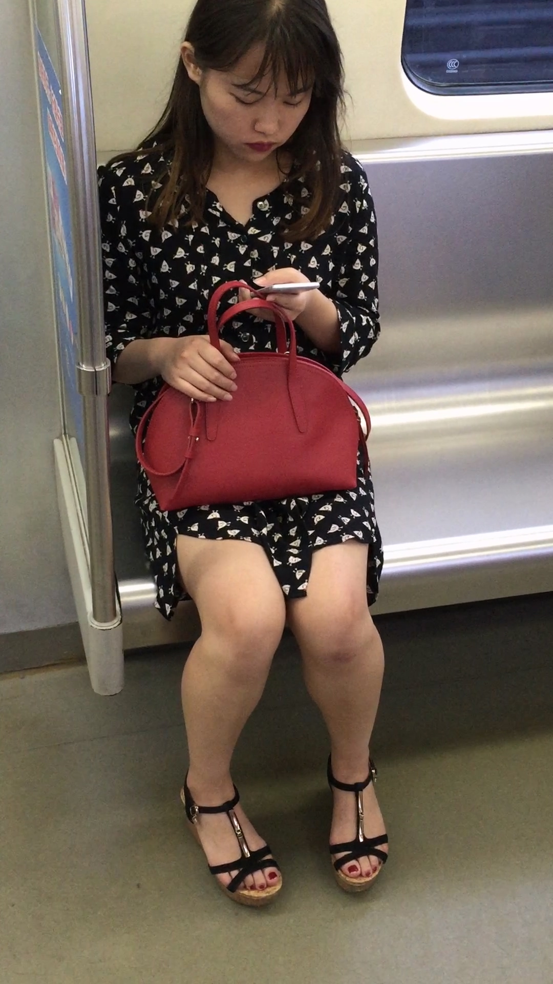 图片[2]-黑衣MM-日更街拍