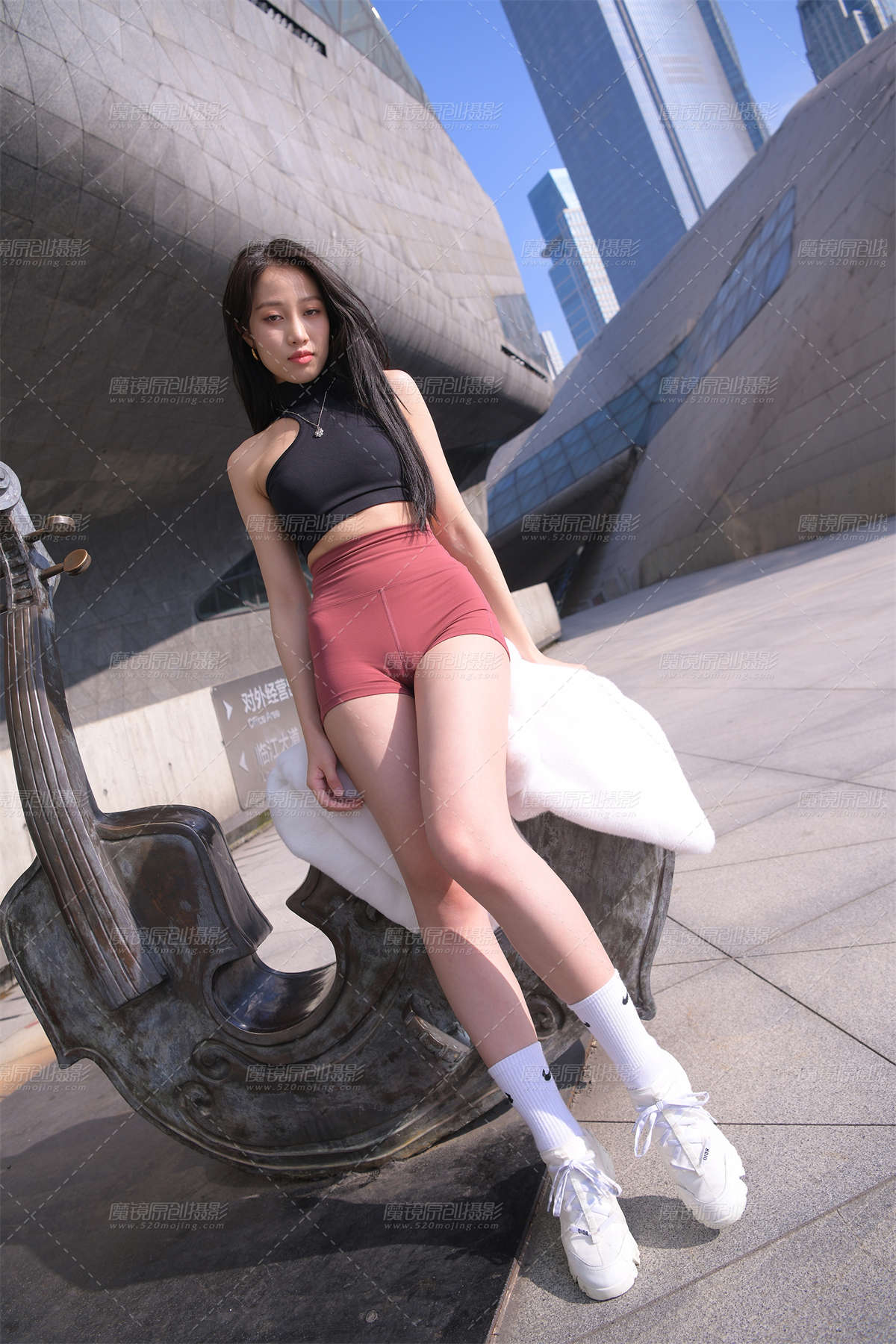 【魂魂街拍作品】枣红-日更街拍