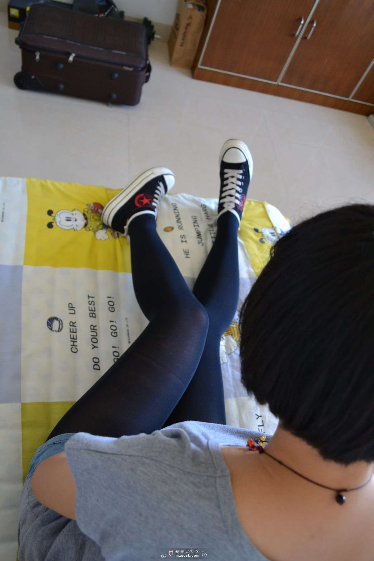 图片[2]-MZSOCK-2018 No.121 帆布鞋蕾丝_黑色船袜性感踩脚打底裤-日更街拍