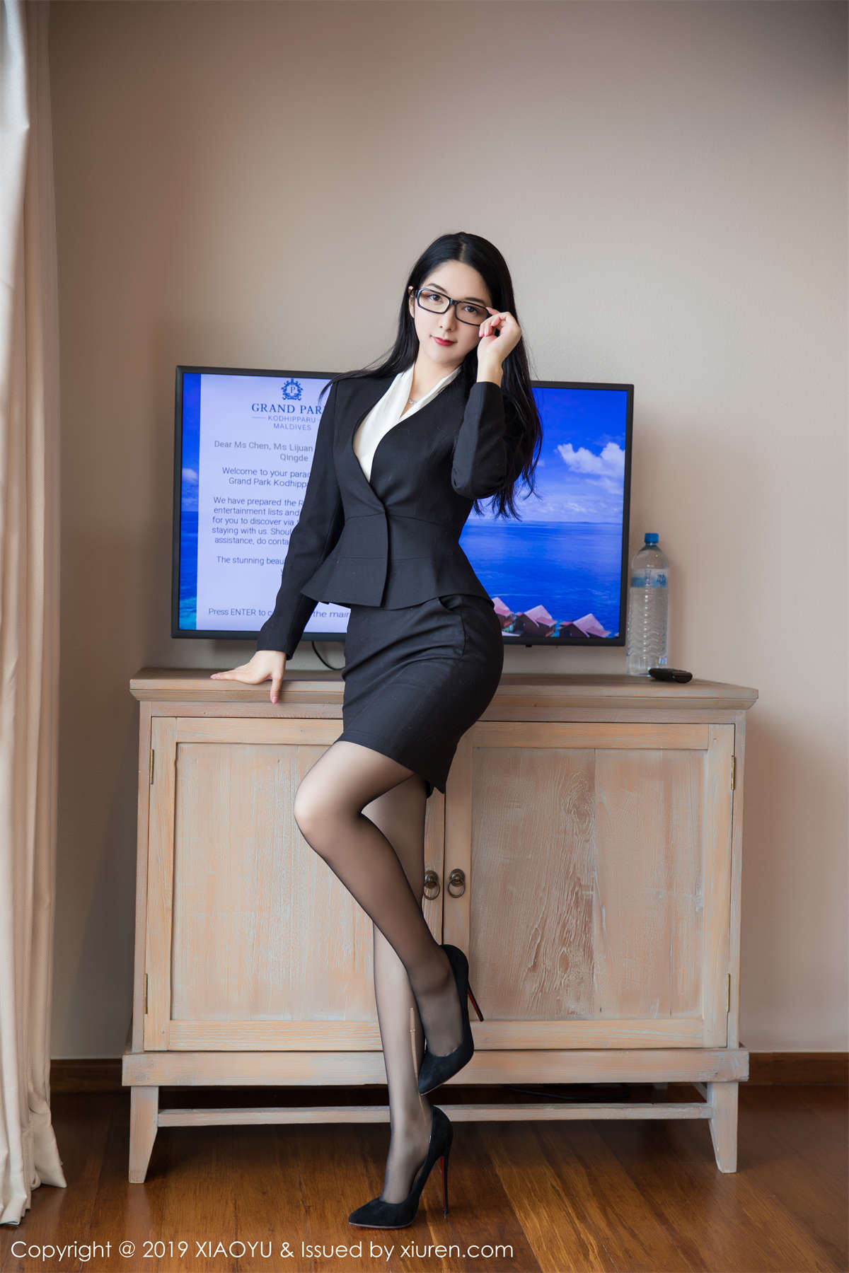XIAOYU语画界 2019.06.27 VOL.098 Angela喜欢猫-日更街拍