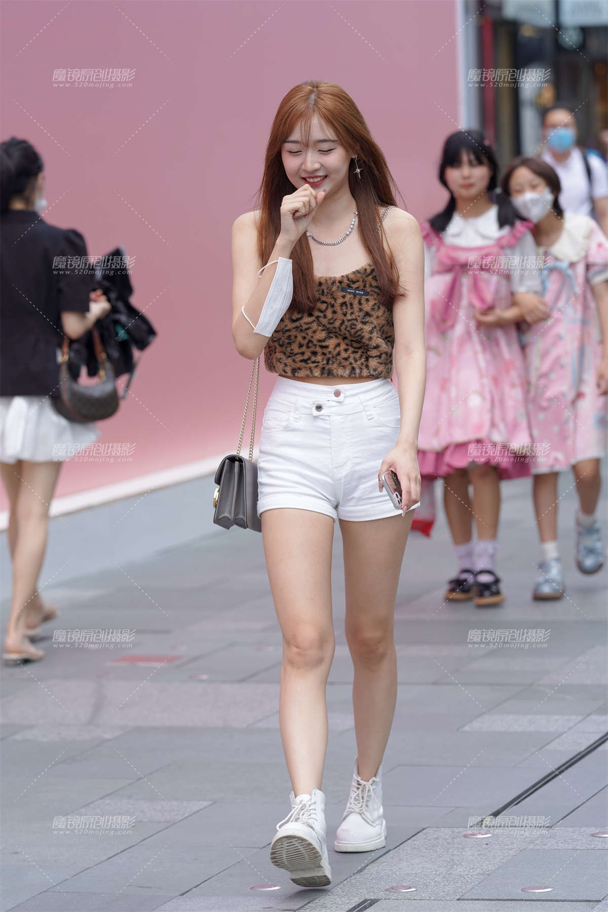 乖巧甜美纯洁的美眉-日更街拍