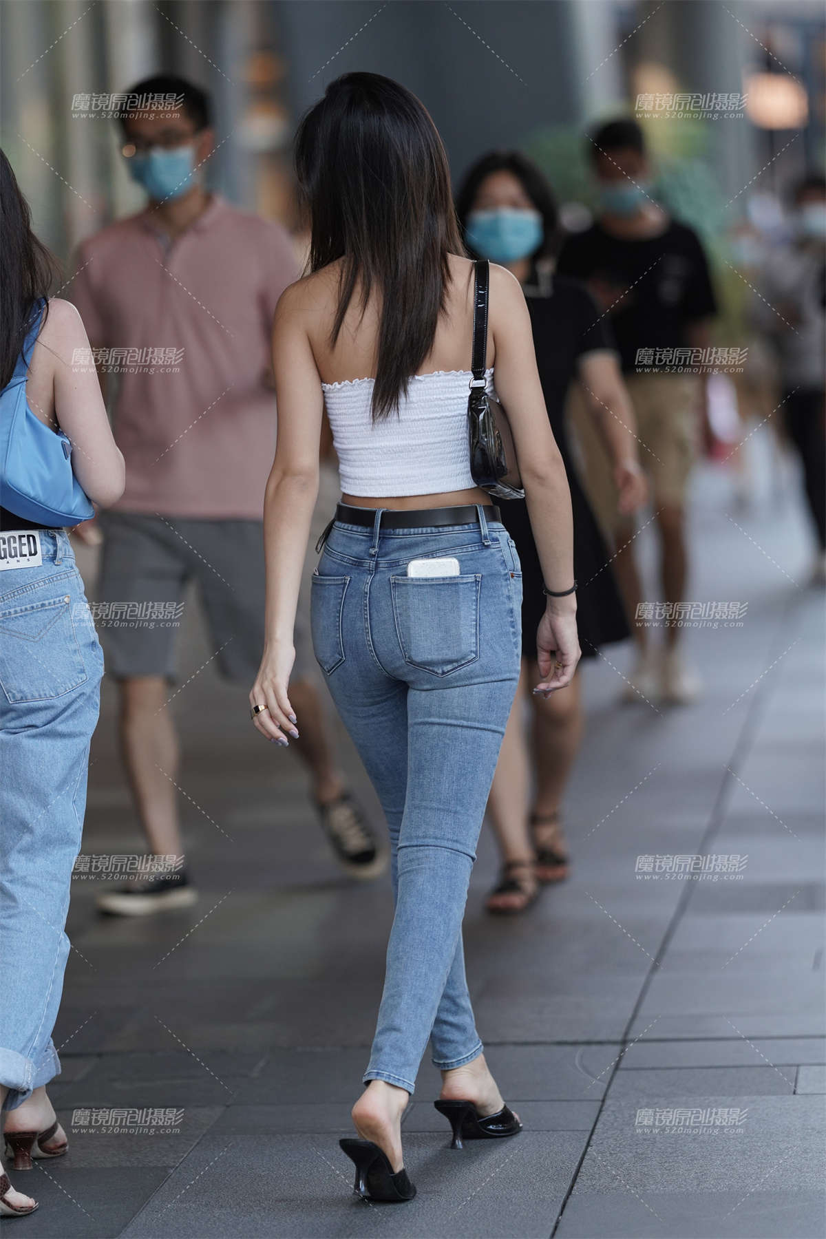 图片[2]-【凯恩赛贴】紧牛好身材-日更街拍