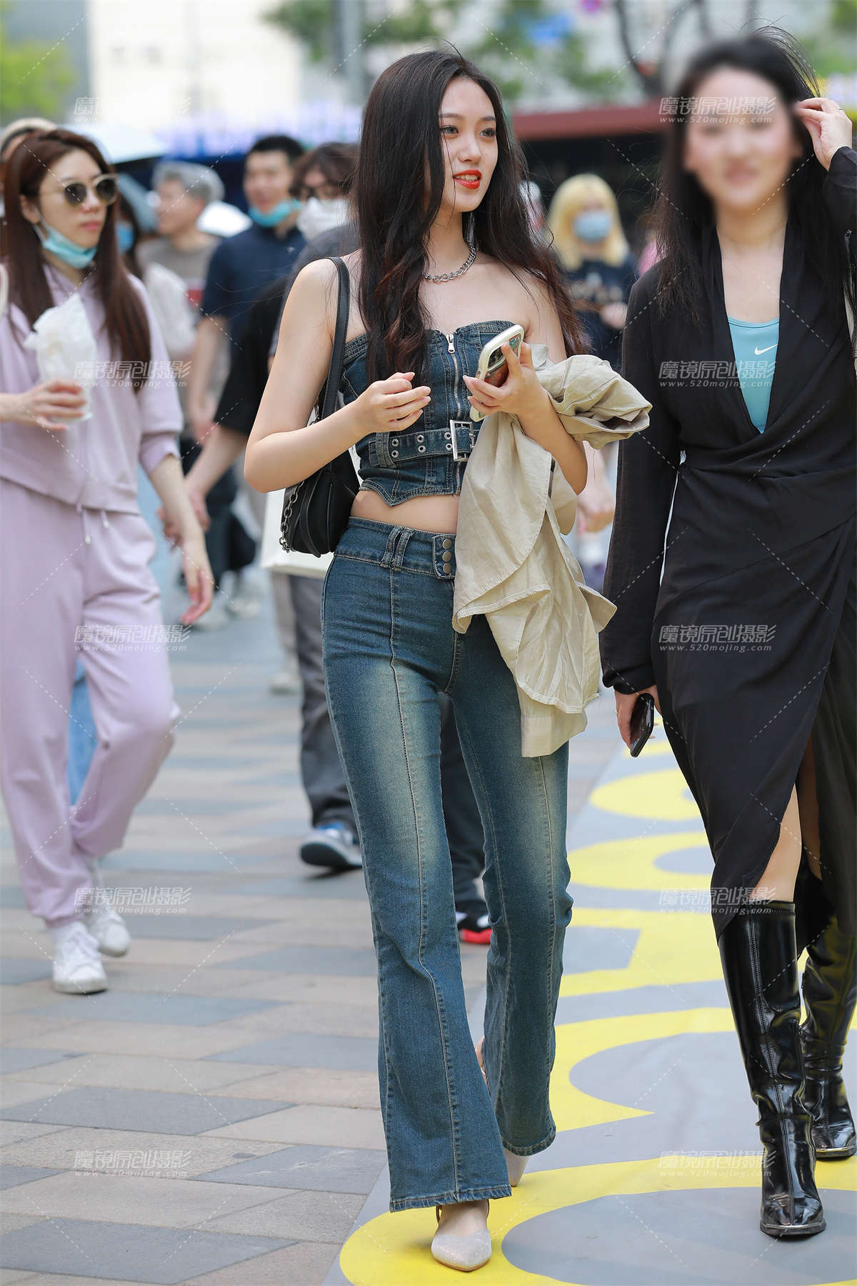 牛仔美女-日更街拍