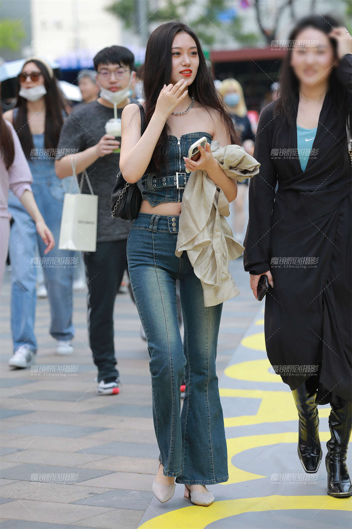 图片[2]-牛仔美女-日更街拍