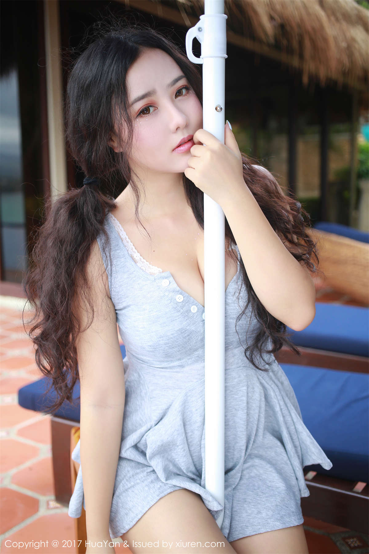 HuaYan花の颜 2017.06.07 VOL.039 Manuela玛鲁娜-日更街拍