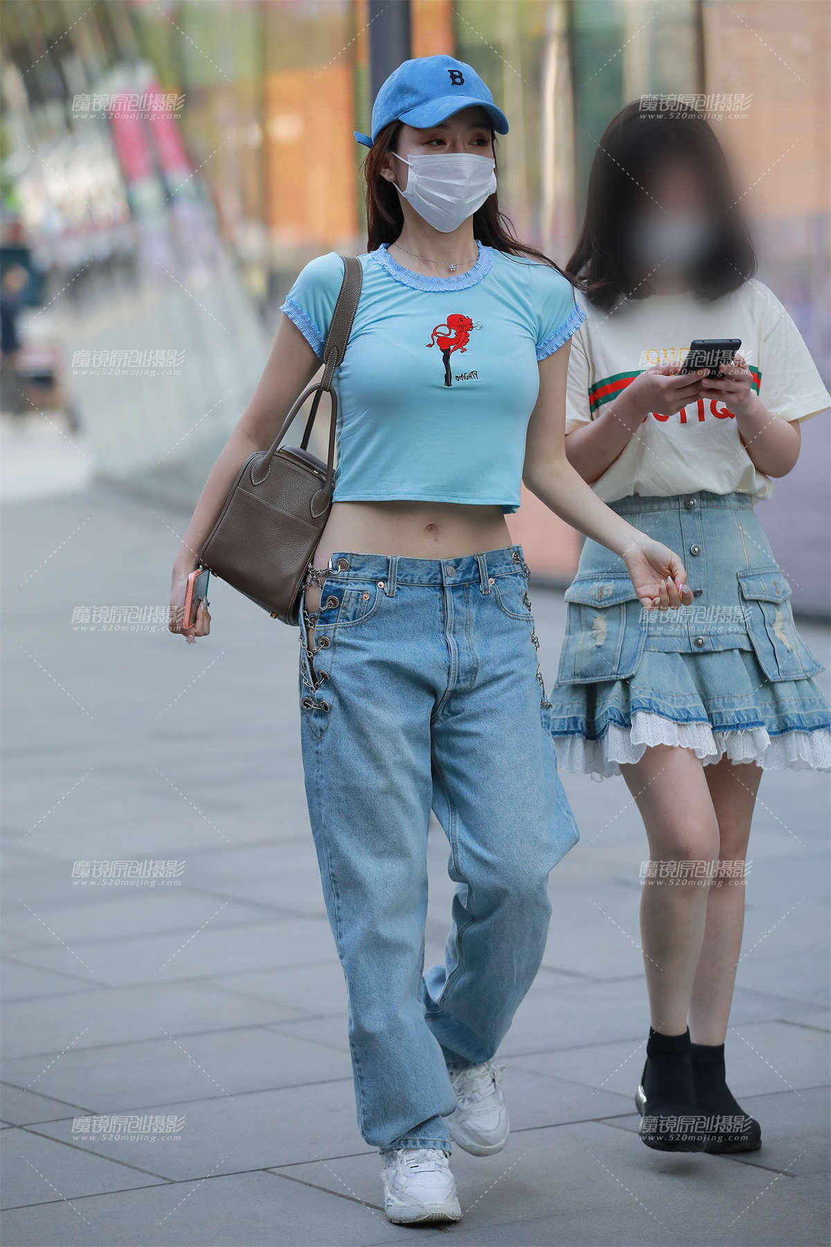 【玻璃赛帖】时尚性感牛仔裤-日更街拍