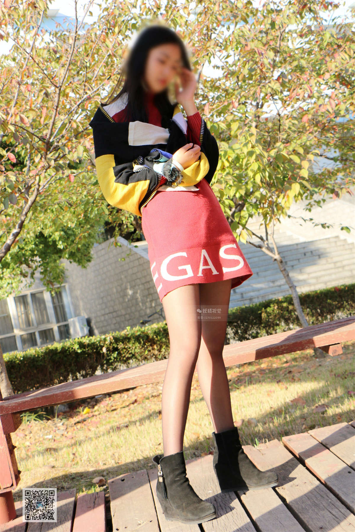 妖精视觉 NO.125 甜甜 停滞的栈道-日更街拍